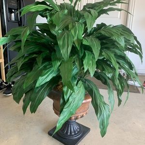 Faux plant with pot